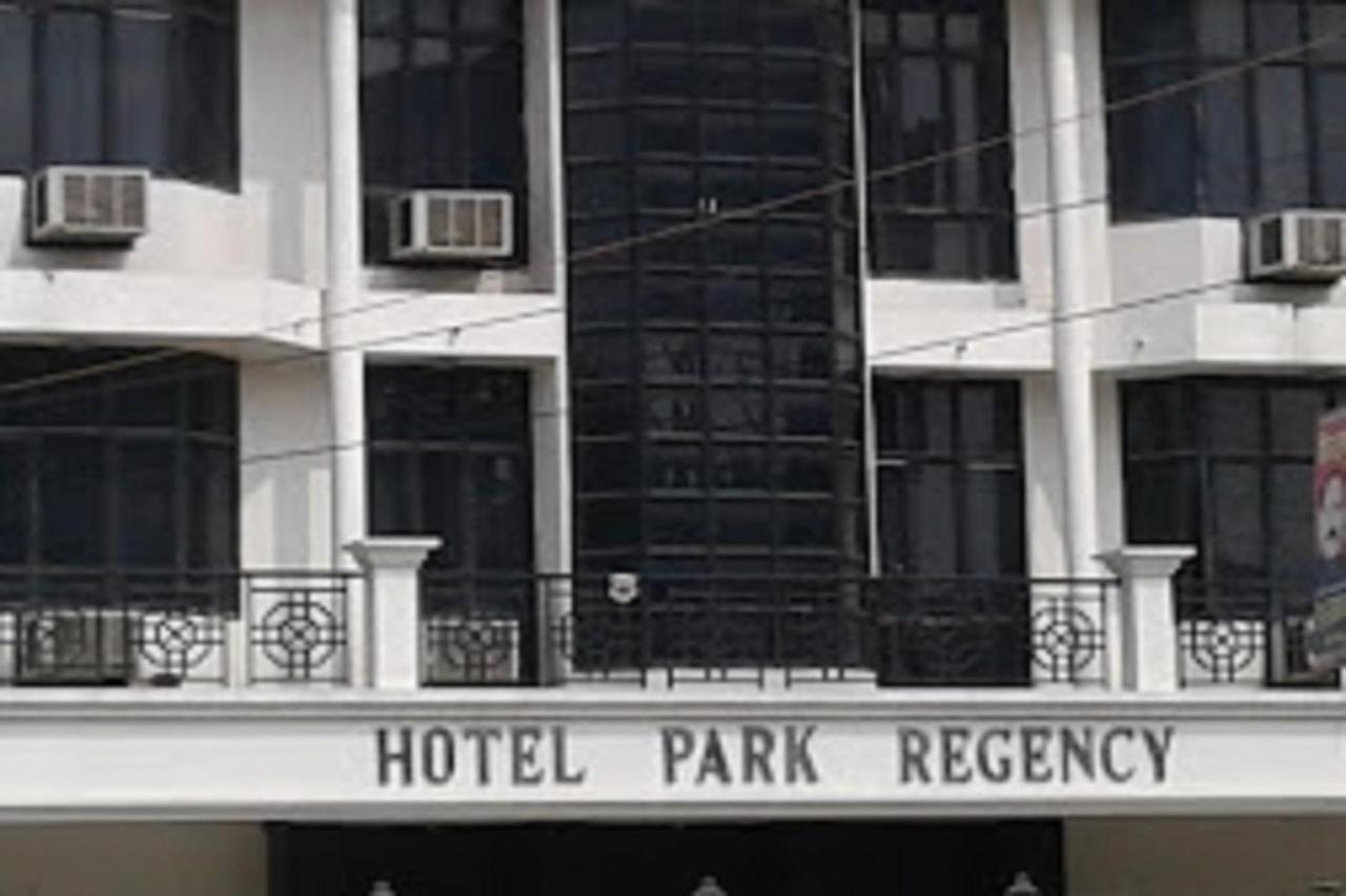 Hotel Park Regency Gorakhpur Exterior photo