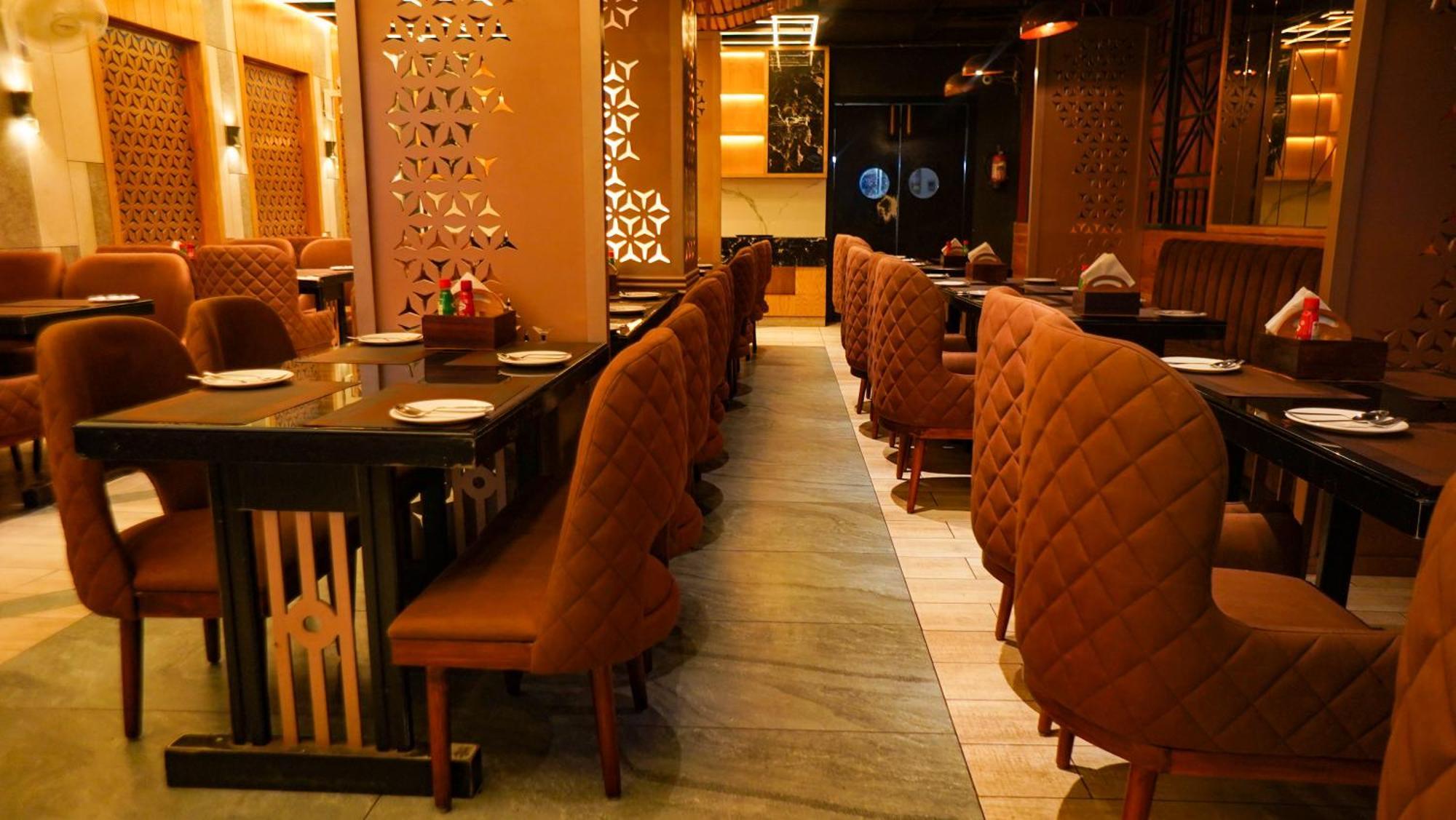 Hotel Park Regency Gorakhpur Exterior photo