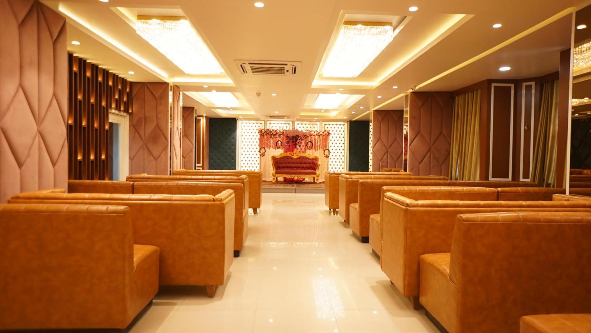 Hotel Park Regency Gorakhpur Exterior photo